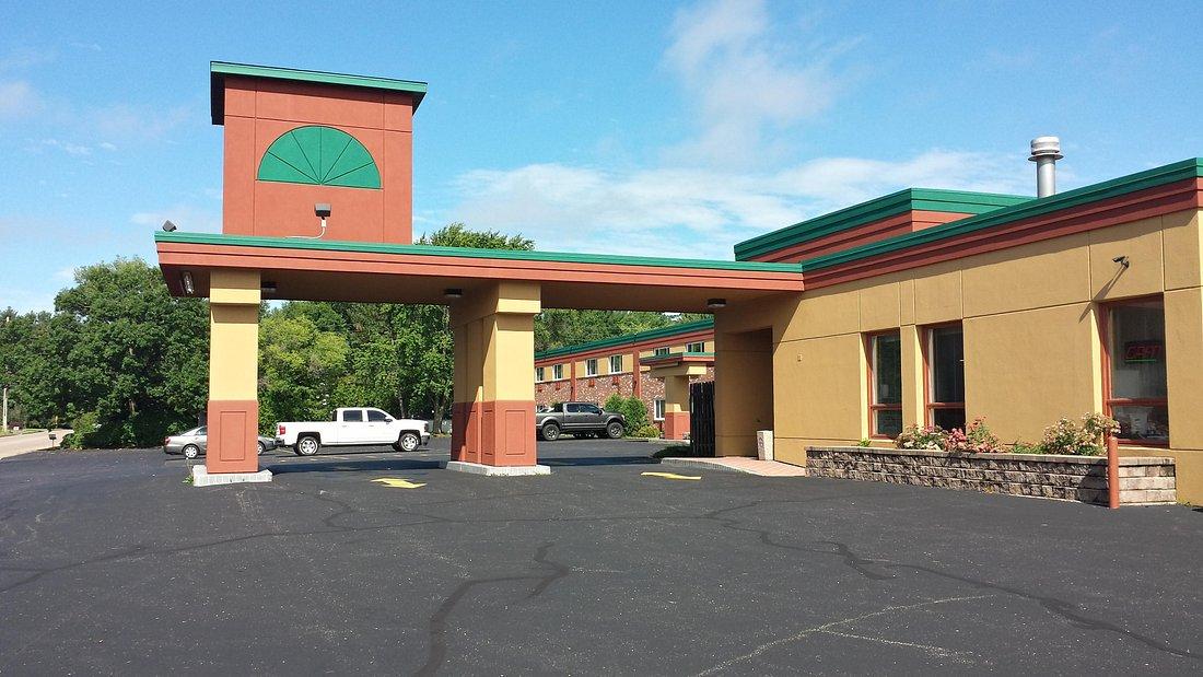 Econo Lodge Inn & Suites Wisconsin Dells Ngoại thất bức ảnh